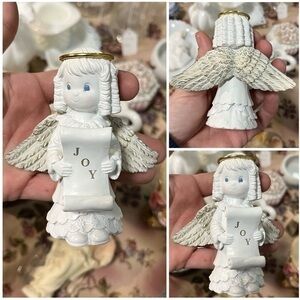 Vintage 1998 Papel Giftware Heavenly Thoughts White Angel Figurine Joy Gold Halo